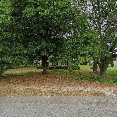 60 Sarah Rd, Blackville, SC 29817