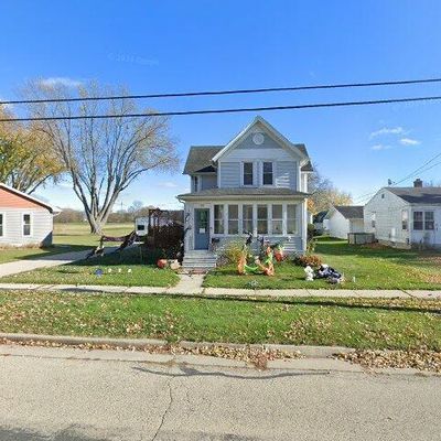 603 Waterloo St, Columbus, WI 53925