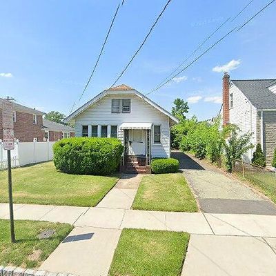 61 W Colfax Ave, Roselle Park, NJ 07204