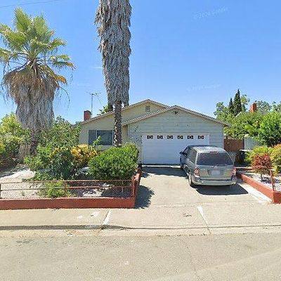 727 Falcon Dr, Vallejo, CA 94589