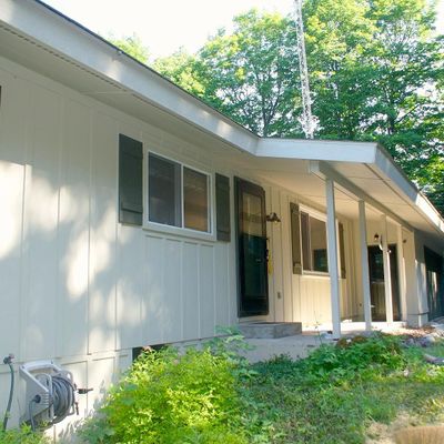 7322 Bear Trl, Presque Isle, WI 54557