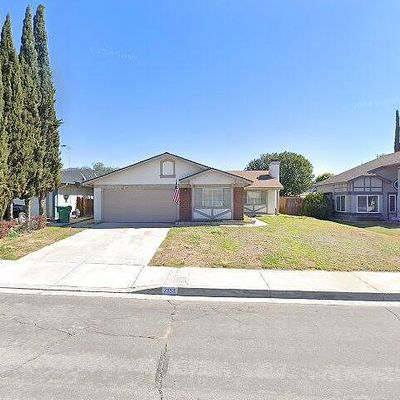 7559 Aspen Ct, Highland, CA 92346