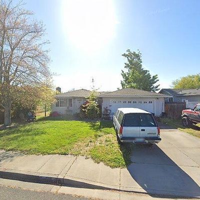 7801 Harlan Dr, White City, OR 97503