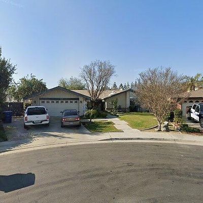 7913 Revelstoke Way, Bakersfield, CA 93309