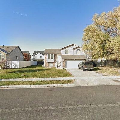 693 N 1725 W, Clearfield, UT 84015