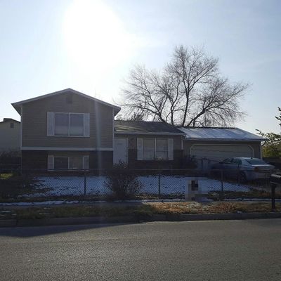 7077 W Kings Estate Dr, West Valley City, UT 84128