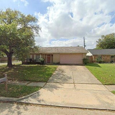 7122 La Granada Dr, Houston, TX 77083