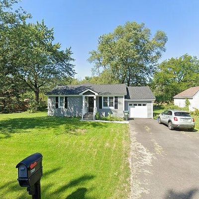 7124 Crest Rd, Darien, IL 60561