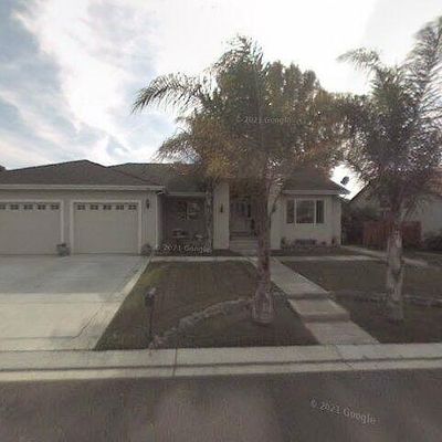 905 Paullus Dr, Hollister, CA 95023