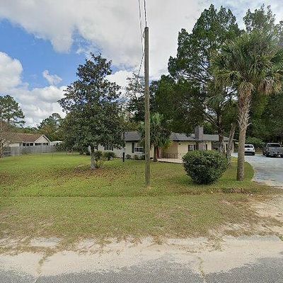 807 Maple St, Chipley, FL 32428