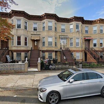 8116 17 Th Ave, Brooklyn, NY 11214