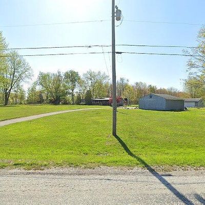 8230 Nichols Rd, Windham, OH 44288