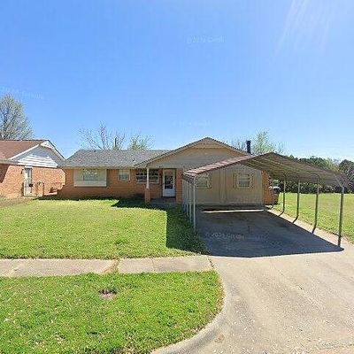 824 Willow Brook Dr, Oklahoma City, OK 73110