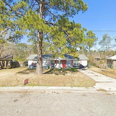 8240 Tempest Dr, Pensacola, FL 32506