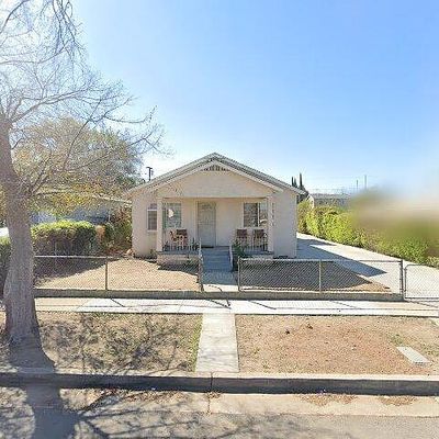 826 Pine St, Corona, CA 92879