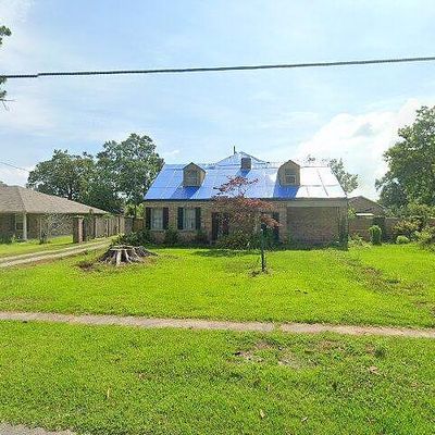 829 Dodge Ave, New Orleans, LA 70121