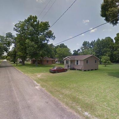 100 E Young St, Dayton, TX 77535