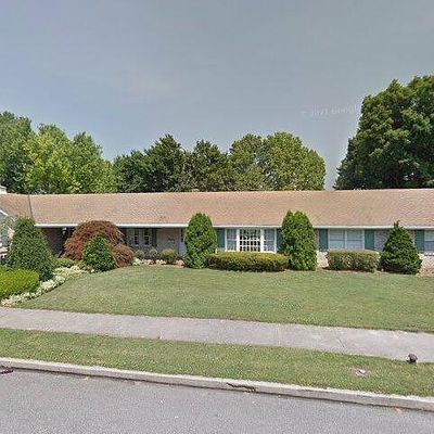 929 E Walnut St, Palmyra, PA 17078