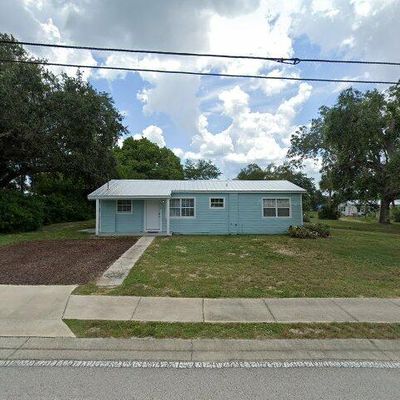 936 Louisiana Ave, Sebastian, FL 32958