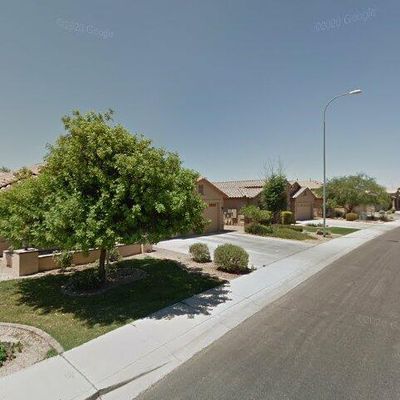 957 E Cedar Dr, Chandler, AZ 85249