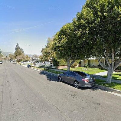 9644 Oso Ave, Chatsworth, CA 91311