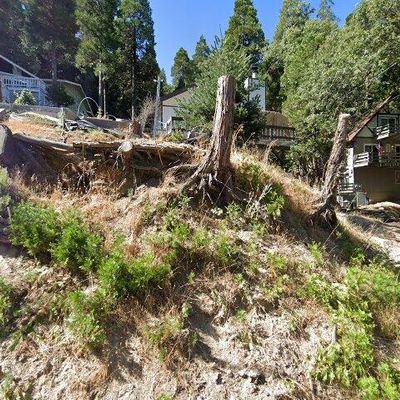 968 Lausanne Dr, Crestline, CA 92325