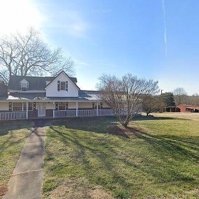 9710 Thorn Grove Pike, Strawberry Plains, TN 37871