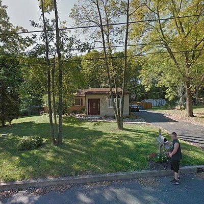 987 Willow St, Pottstown, PA 19464