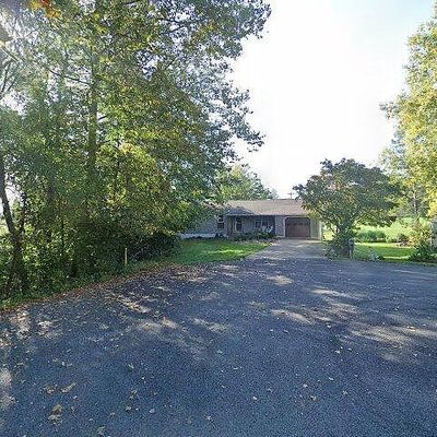 111 Carousel Dr, Selinsgrove, PA 17870