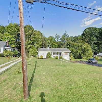 112 Wayne Dr, Trafford, PA 15085