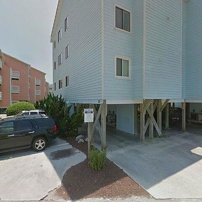 101 Sea Oats Ln #D33, Carolina Beach, NC 28428