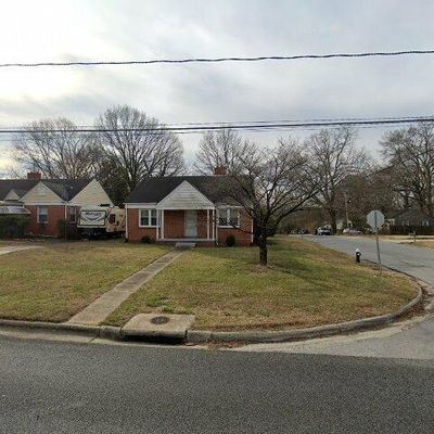 1011 W Wendover Ave, Greensboro, NC 27408