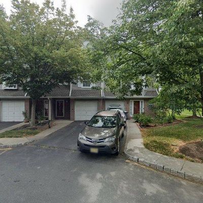 103 Wenlock Ct, Princeton, NJ 08540