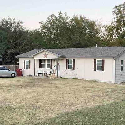 105 S 7 Th St, Celeste, TX 75423