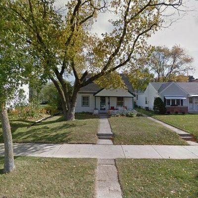 122 N 80 Th St, Milwaukee, WI 53213