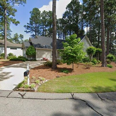 123 Triple Crown Cir, Southern Pines, NC 28387