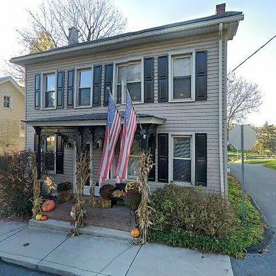 119 N Market St, Schaefferstown, PA 17088