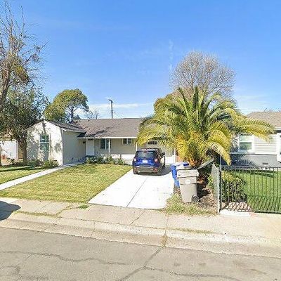 1405 Stoddard St, Sacramento, CA 95822