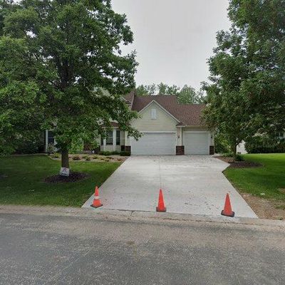 1507 Sherman Lake Rd, Hugo, MN 55038