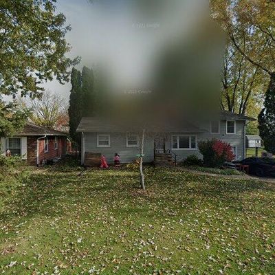 1520 Adams St, Lake In The Hills, IL 60156