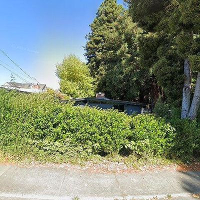 1329 Hodgson St, Eureka, CA 95503