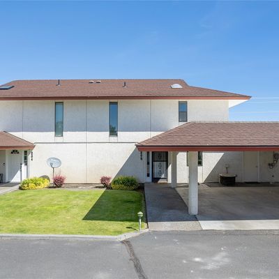 1388 Road F.8 Ne #205, Moses Lake, WA 98837