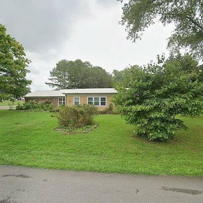 14 S Patrick Rd, Fayetteville, TN 37334