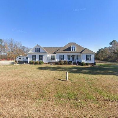 1675 Cheves Rd, Zebulon, NC 27597