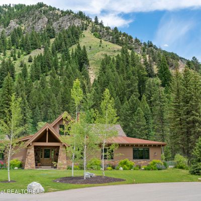 15620 S Wagon Rd, Jackson, WY 83001