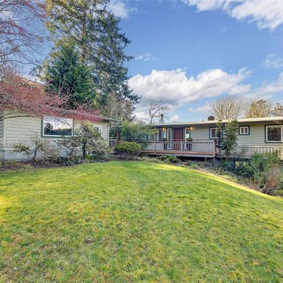 16290 Reitan Rd Ne, Bainbridge Island, WA 98110