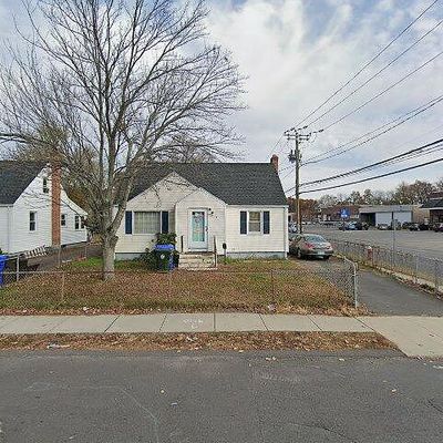 2 Laurel St, East Hartford, CT 06108