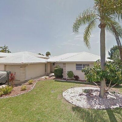 201 Villa Dr, Osprey, FL 34229