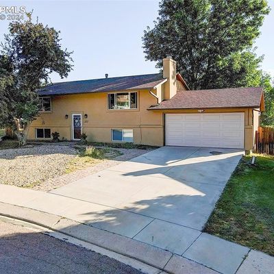 2017 Wooten Ln, Colorado Springs, CO 80915