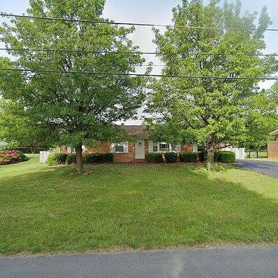 202 Old Brook Rd, Vinton, VA 24179